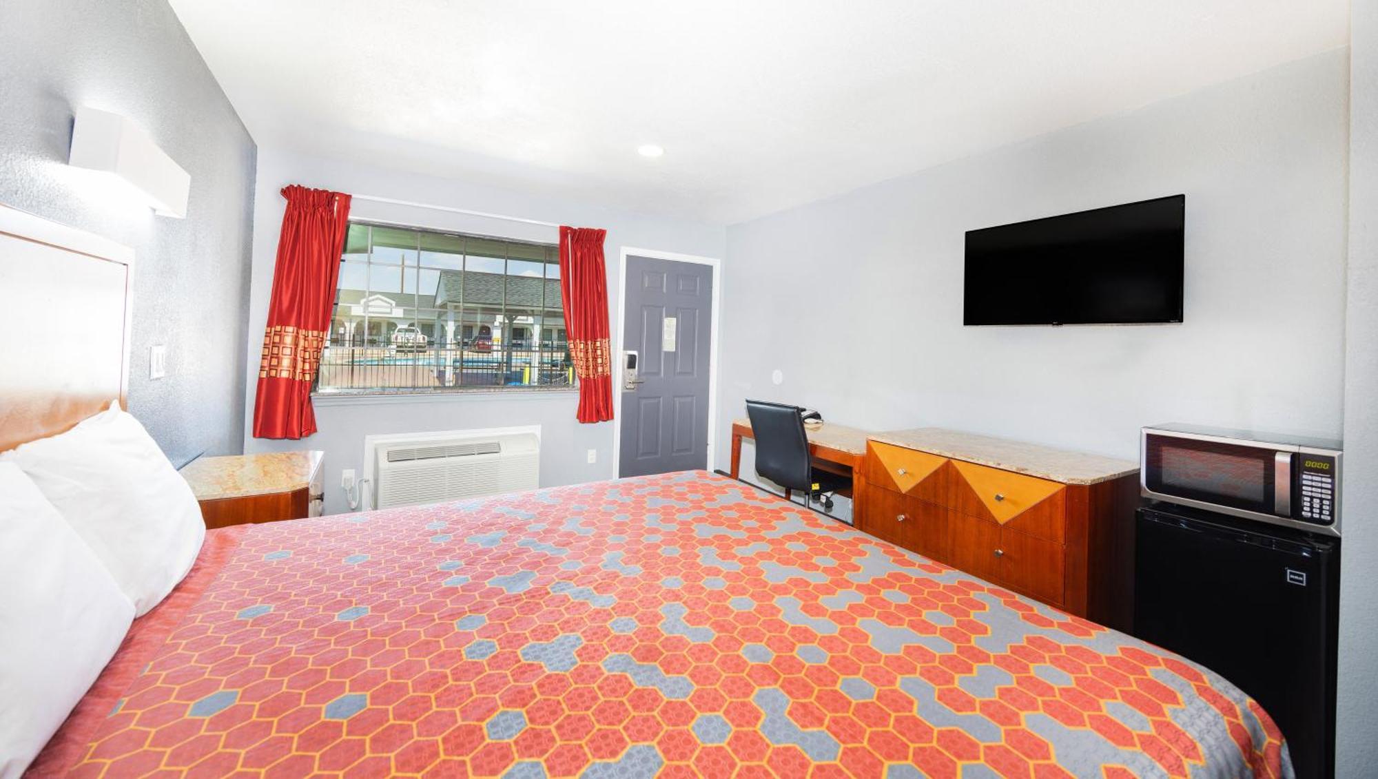 Executive Inn Hondo Bagian luar foto
